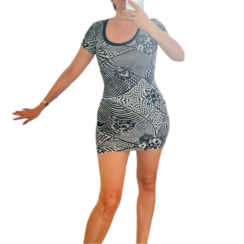 Gianni Versace Versus 90s BLK white optical print jersey Mini dress Medium / L